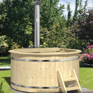 Hot tub with internal heater (spruce)